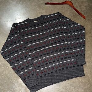 Vintage 2000s Munsingwear Cable Knitted Boxy Multi-color Sweater